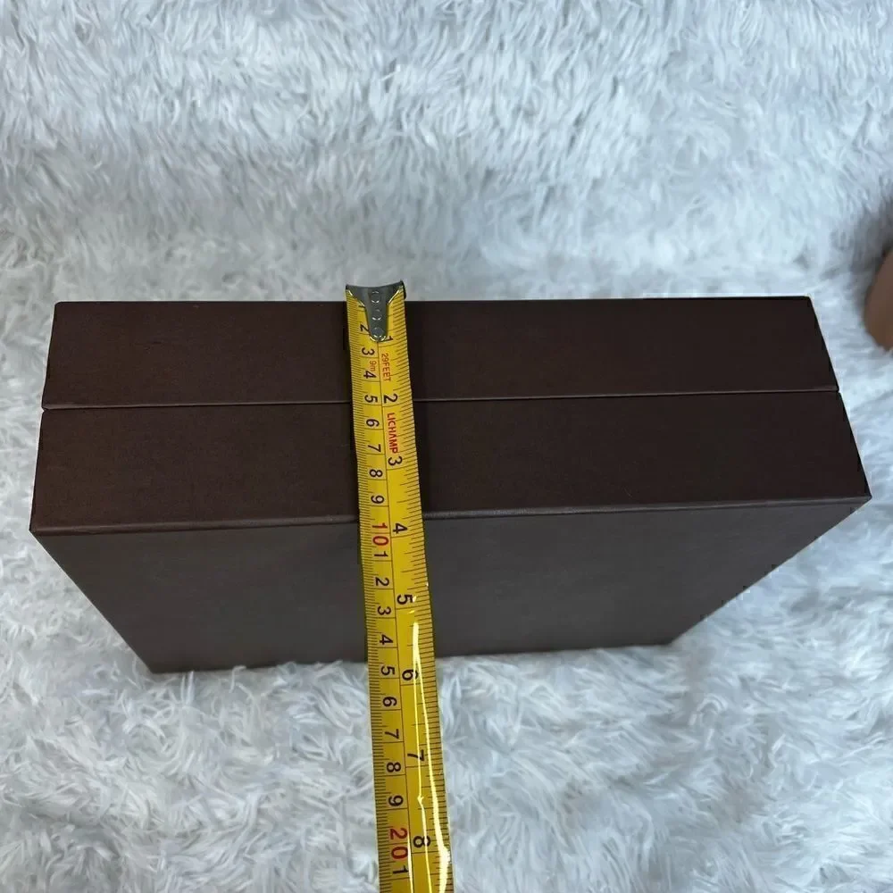 Louis vuitton box and ribbon